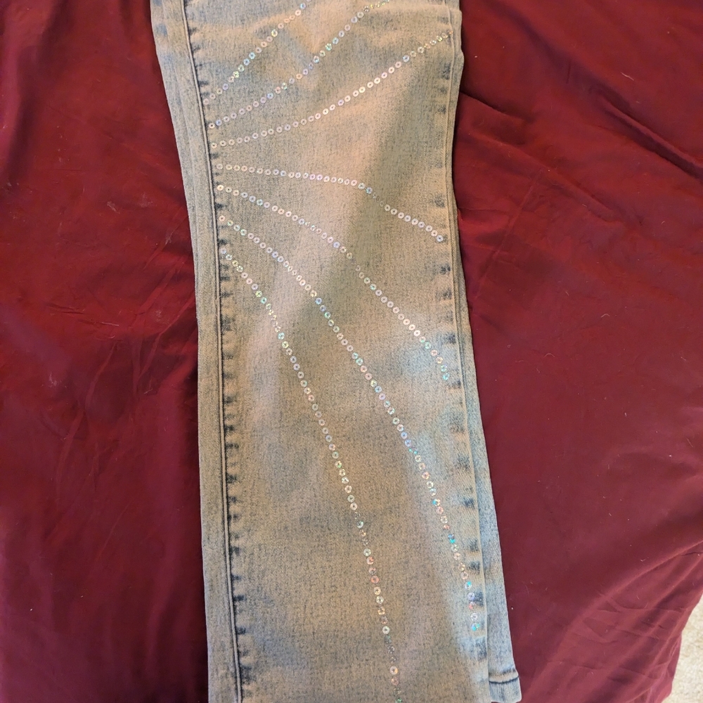 Designer Jeans - Picture 5 of 8